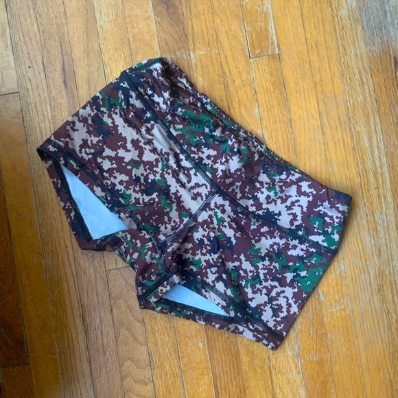 Original FLEO shorts - Picture 2 of 2